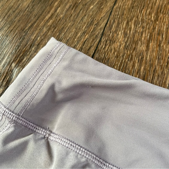 Lululemon Athletica lavender purple lace rival skirt skort with short 10 FLAW - Picture 14 of 15